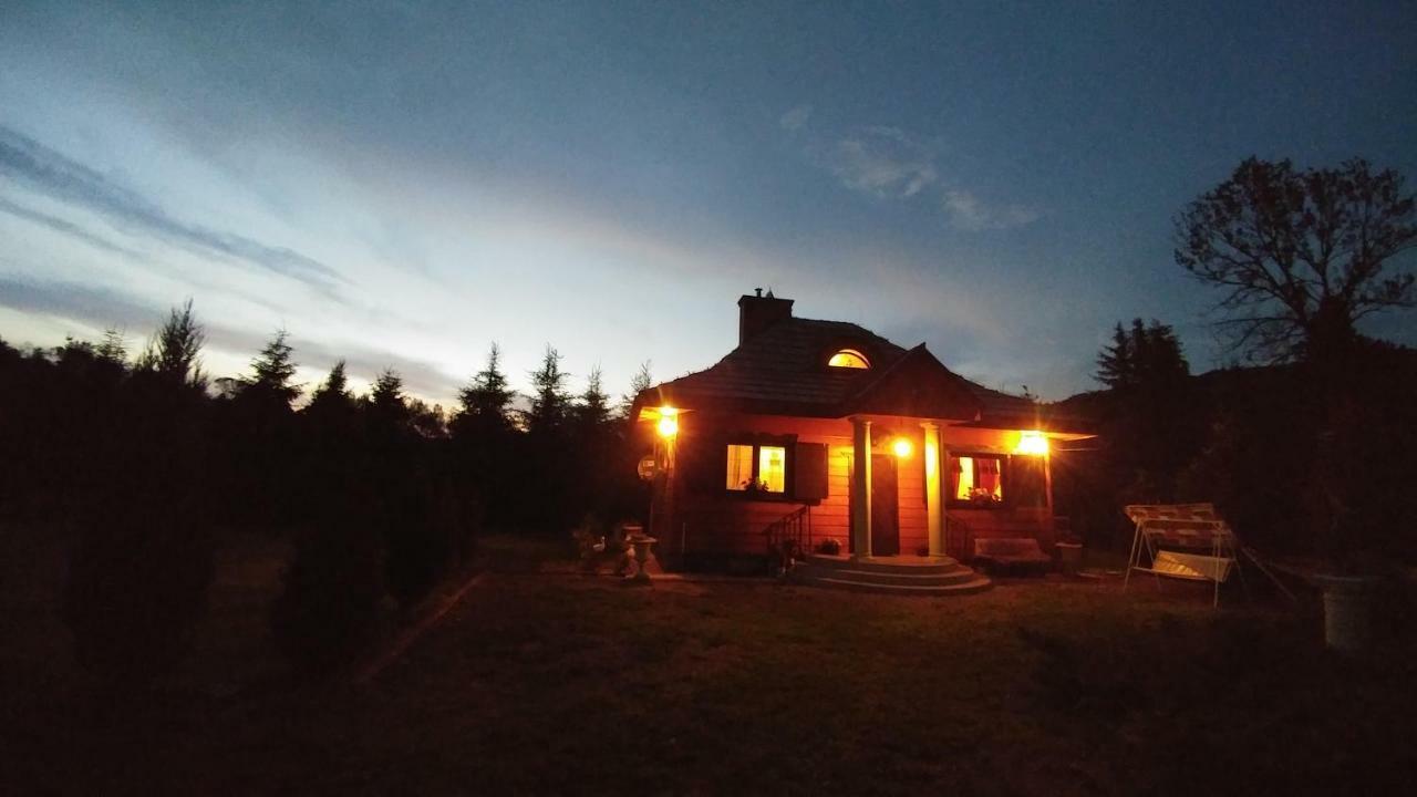 Bieszczadzki Dworek Ustrzyki Dolne Bagian luar foto